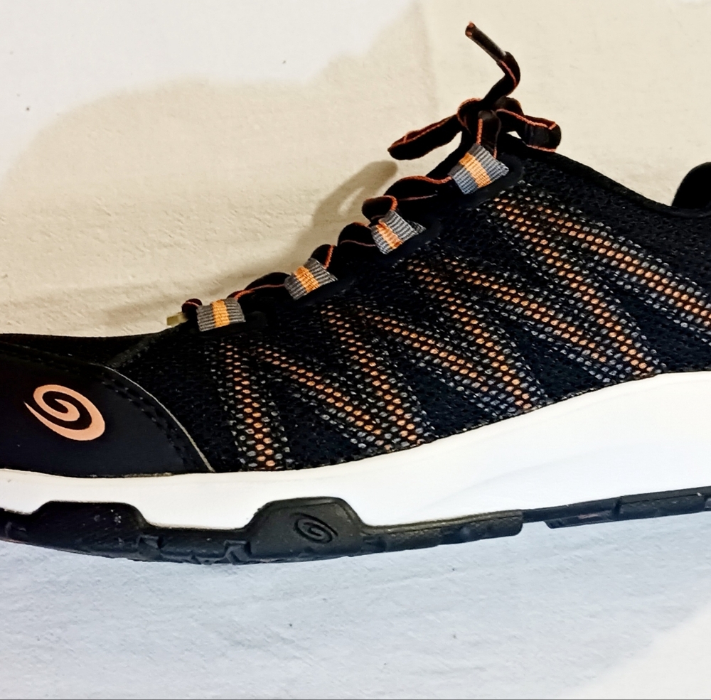 Nautilus women's electrostatic safety work shoes. 7 NWOT - Picture 5 of 8